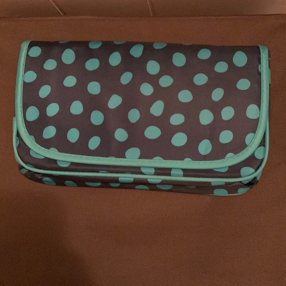 Thirty-One Makeup Bag